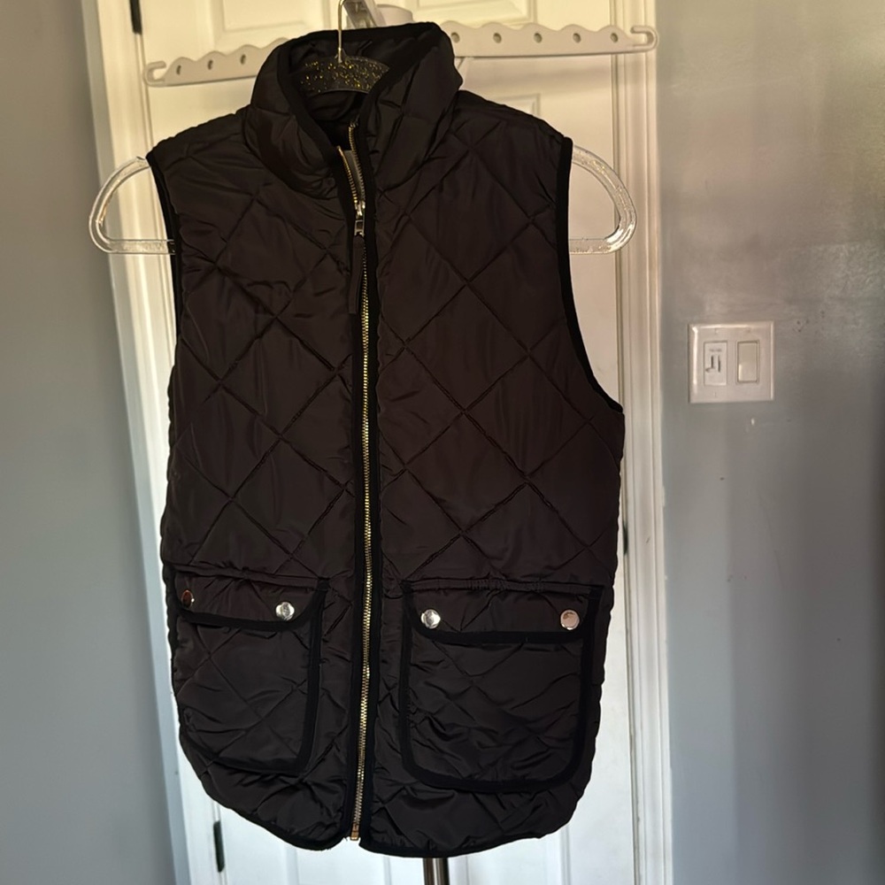Black vest